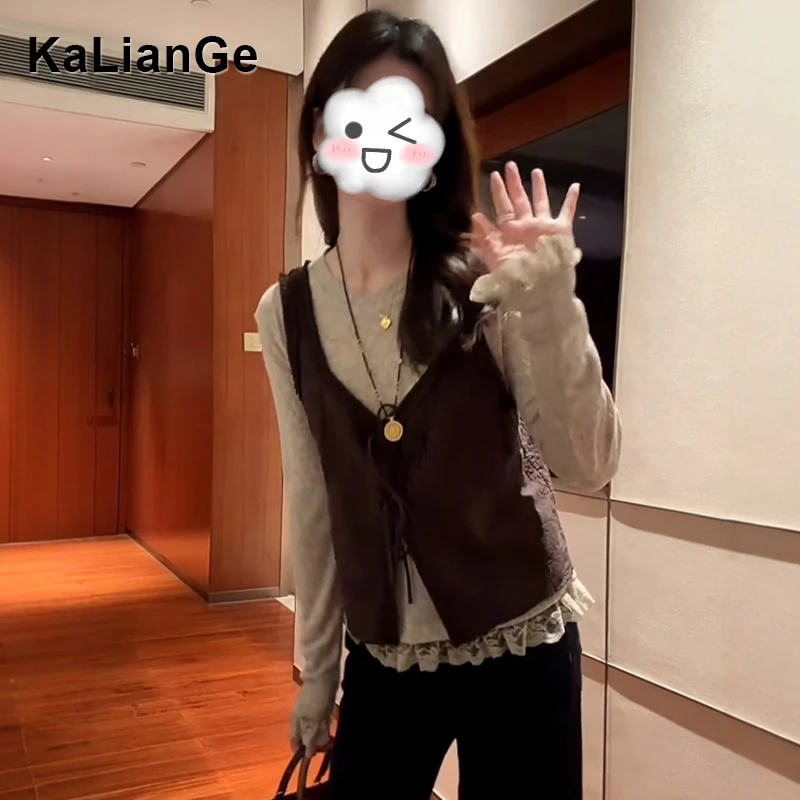 卡莲格/设计感绣花马甲蕾丝拼接打底衫女早秋显瘦气质两件套上衣