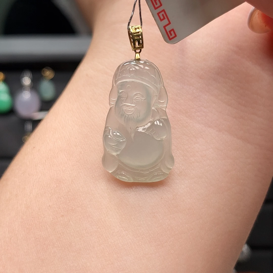 翡翠18K金镶嵌颈饰財爷