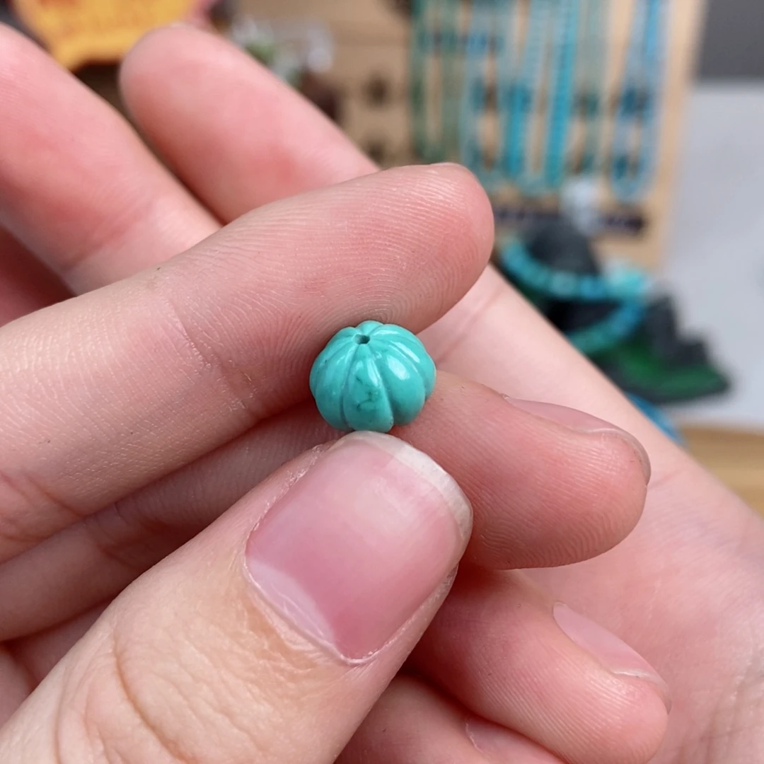 绿松石雕刻未镶嵌