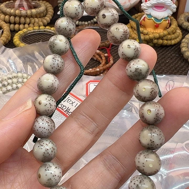 手串星月菩提海南原生态10圆手持大眼睛