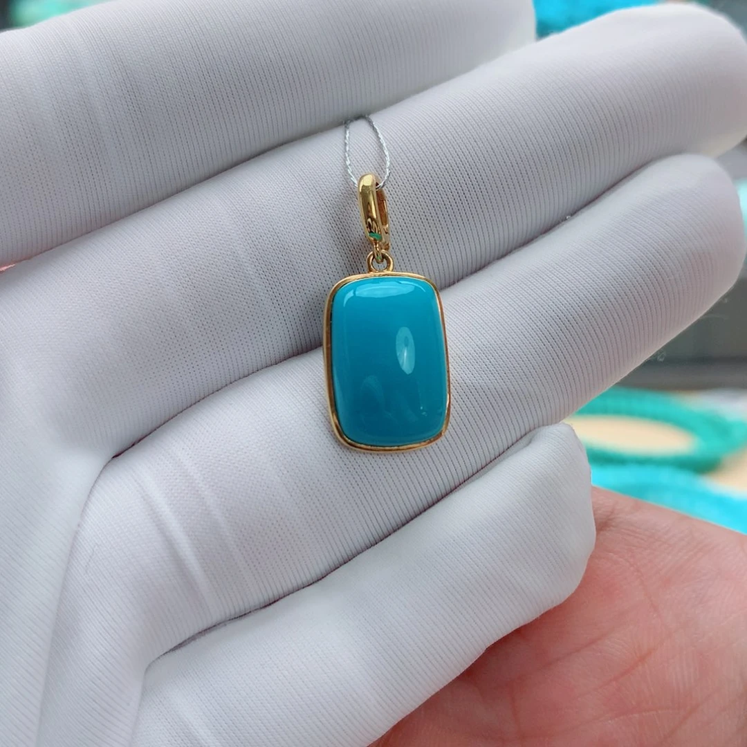 绿松石18K金镶嵌珠宝奇石