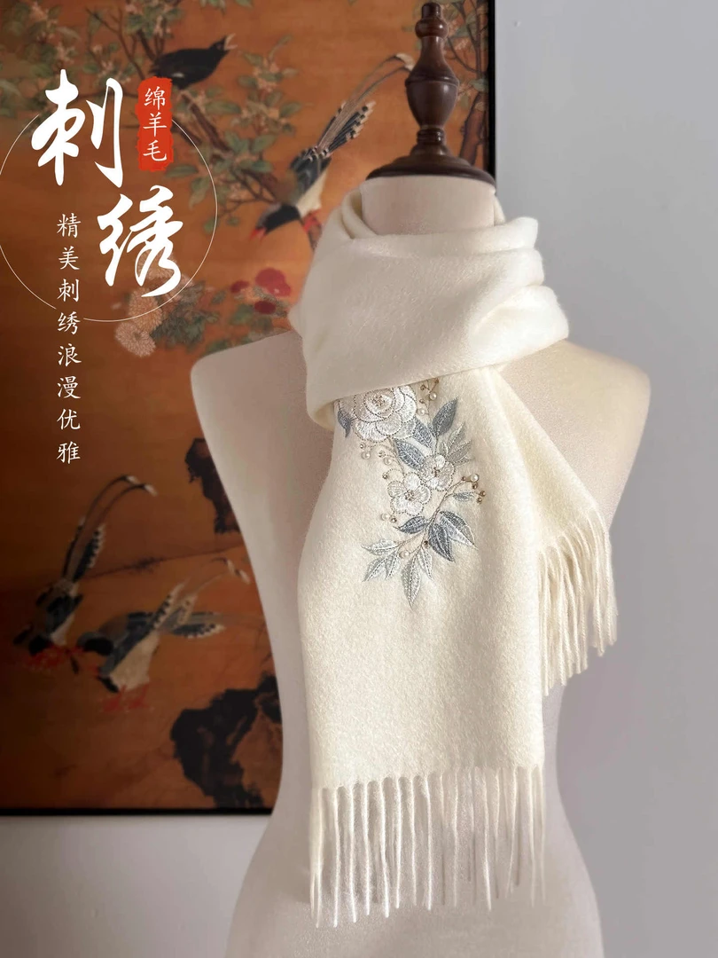 100%纯羊毛围巾女士2025秋冬新款高档保暖护颈围脖旗袍披肩礼盒装