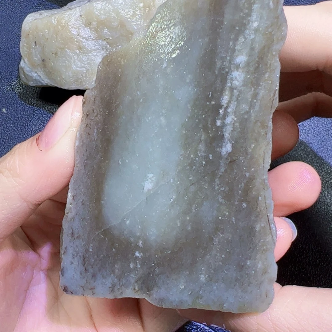 未镶嵌和田玉（糖玉）珠宝半成品