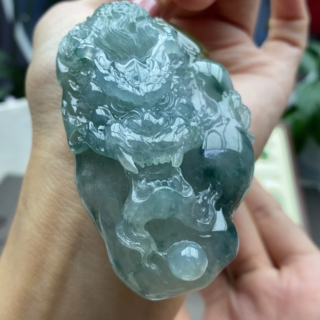 颈饰未镶嵌翡翠吊坠