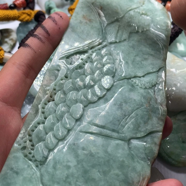 颈饰未镶嵌翡翠保真天然a货翡翠
