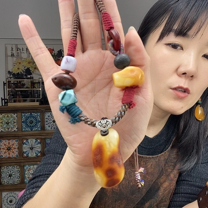 蜜蜡项链未镶嵌项链