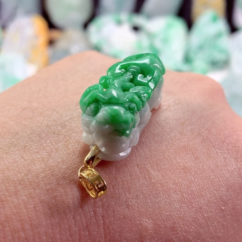 【闪购商品】翡翠吊坠(不含链)未镶嵌