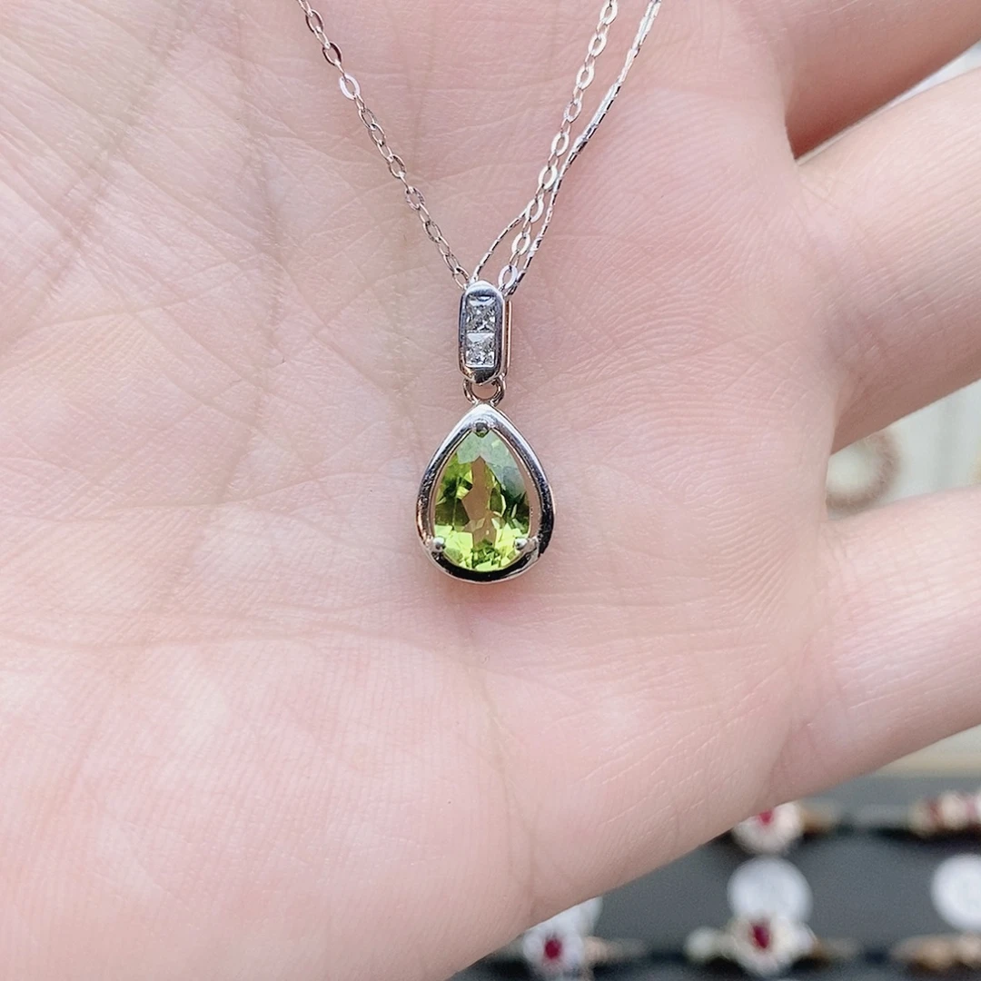 吊坠(赠链)橄榄石银S925镶嵌