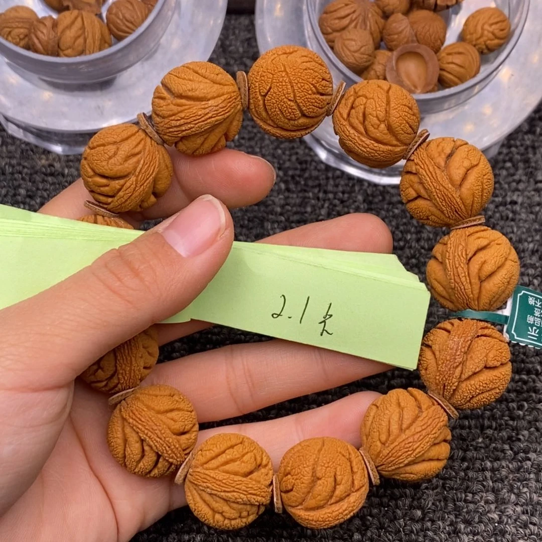 秦岭山脉龙纹桃核 13