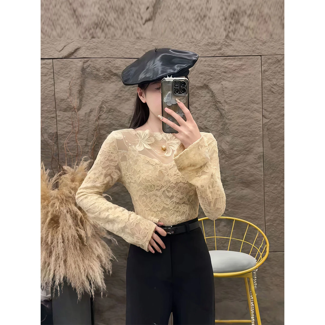 纯欲辣妹加绒V领蕾丝长袖打底衫女秋冬新款时尚穿搭气质正肩上衣