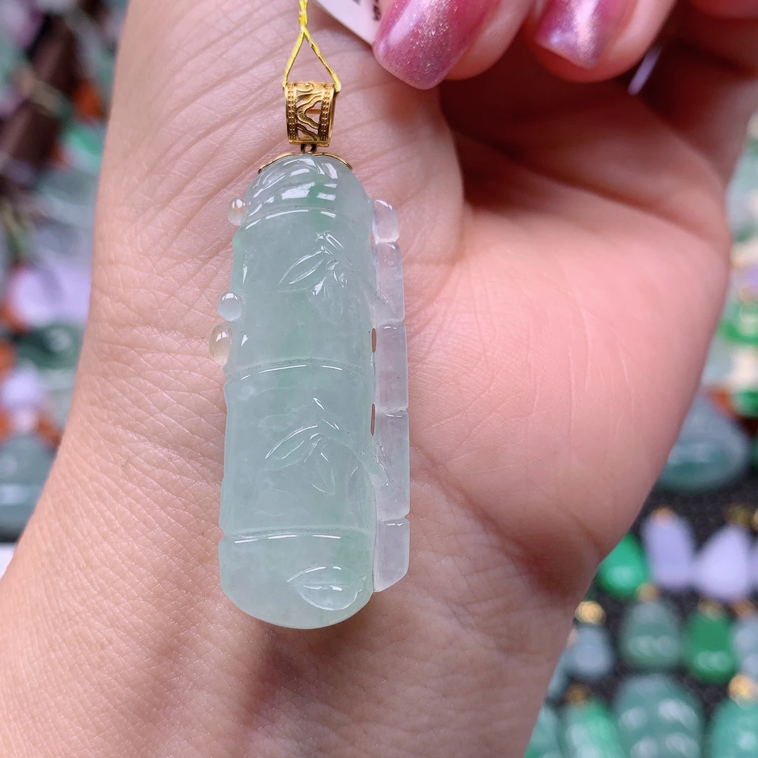 缅甸天然A货翡翠，冰润竹节，编号13/1123尺39.3-15.6-6.2