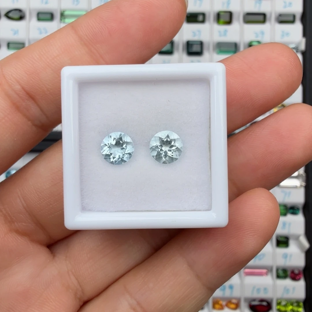 海蓝宝石裸石天然圆5.7mm一对耳钉料