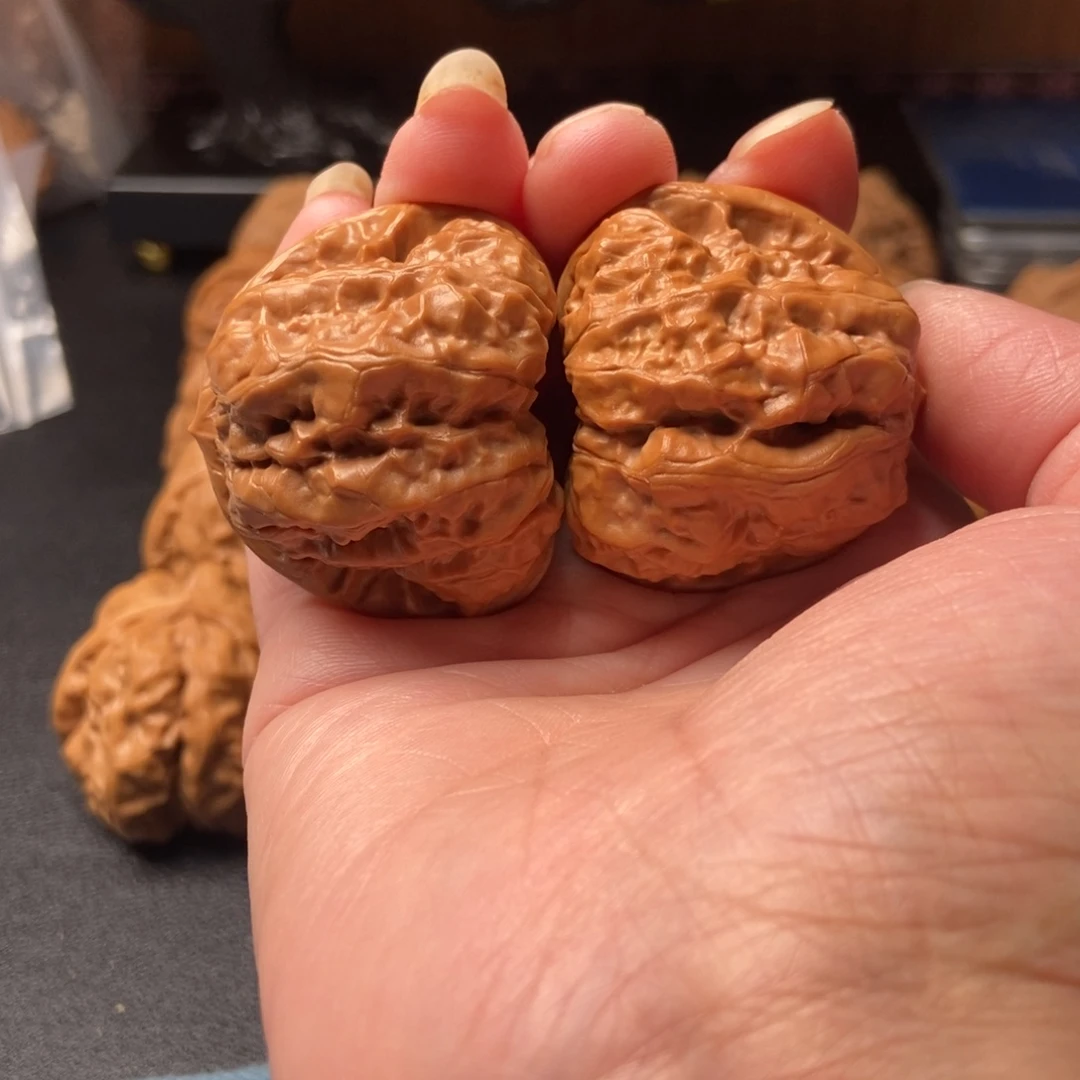 g***O把件文玩核桃蛤蟆头