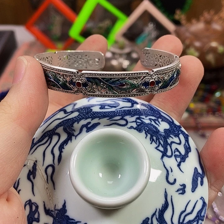 瓷片不哈哈哈哈哈哈哈哈哈哈