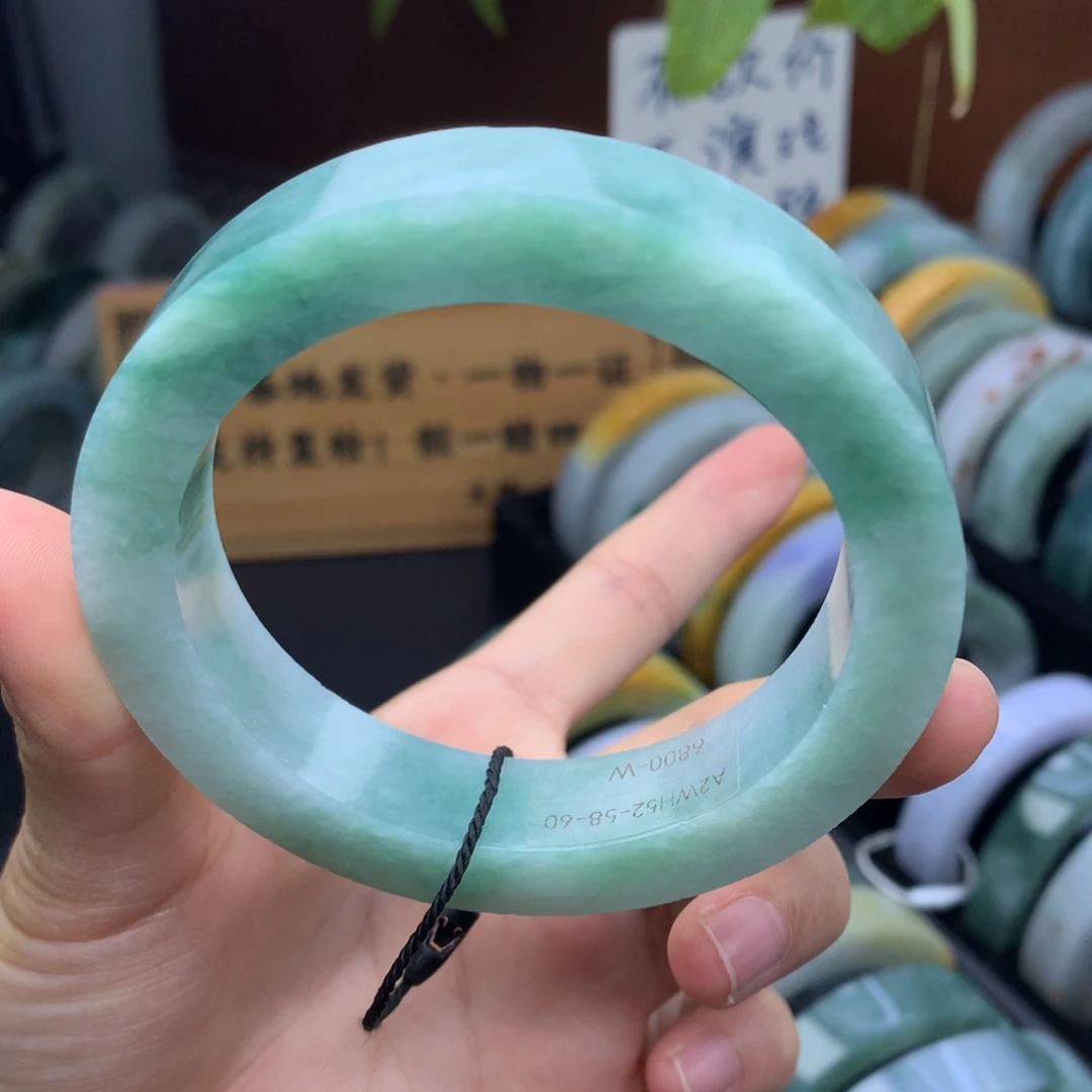定制翡翠手镯未镶嵌定制不退不换