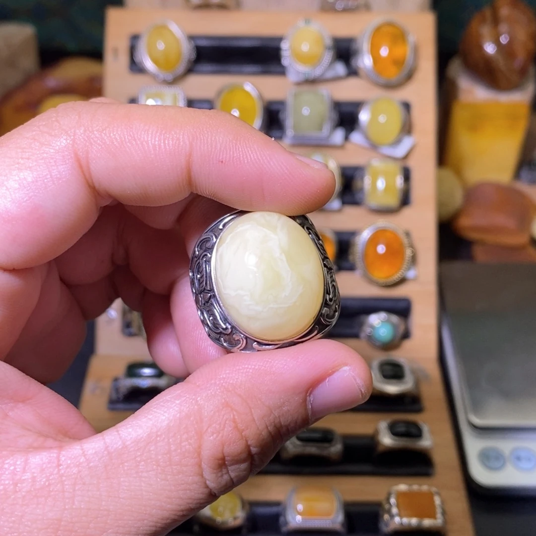 蜜蜡戒指银S925镶嵌阿*,