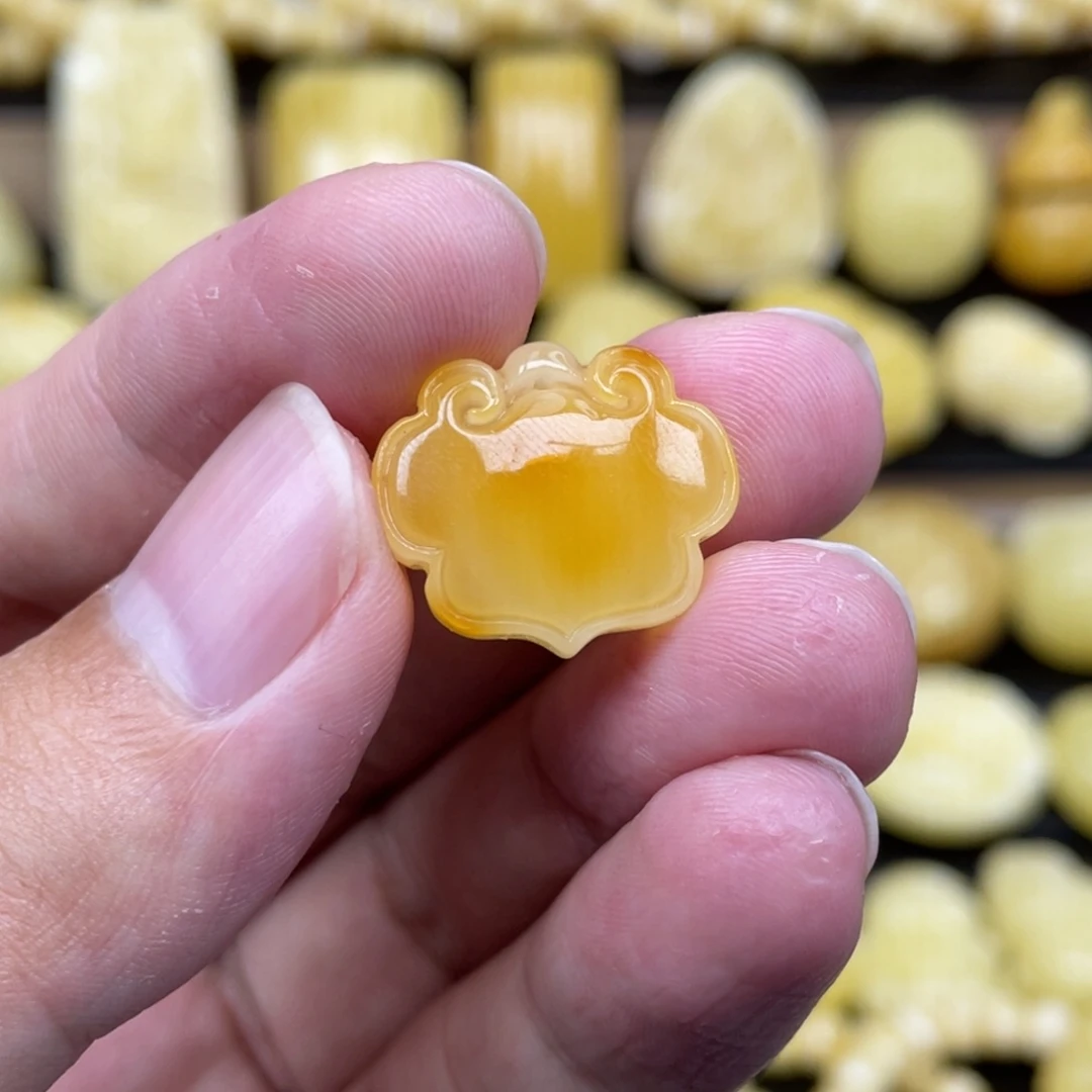 琥珀未镶嵌裸石琥珀蜜蜡