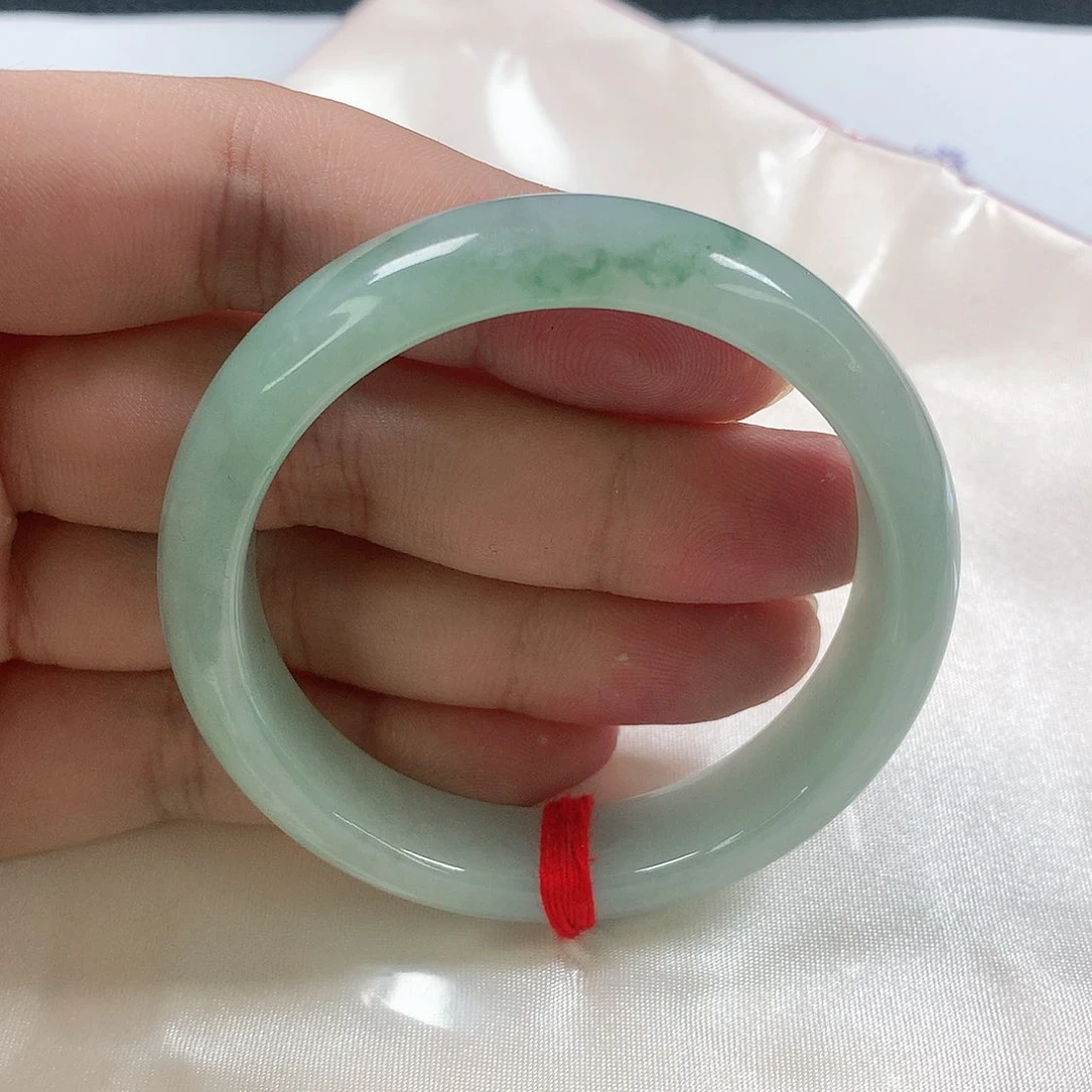 翡翠手镯未镶嵌331号