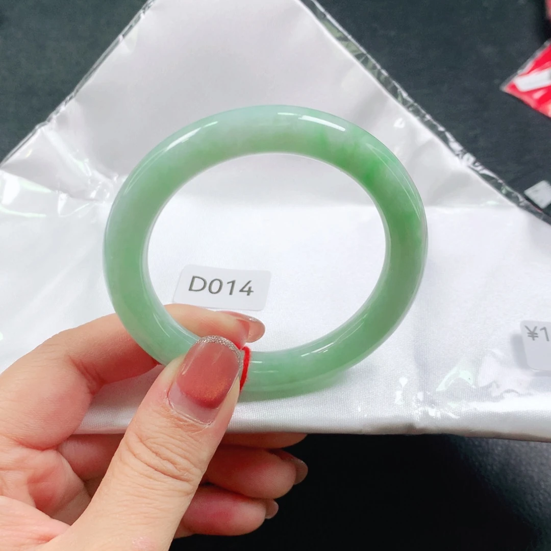 翡翠未镶嵌手镯（圆镯）03