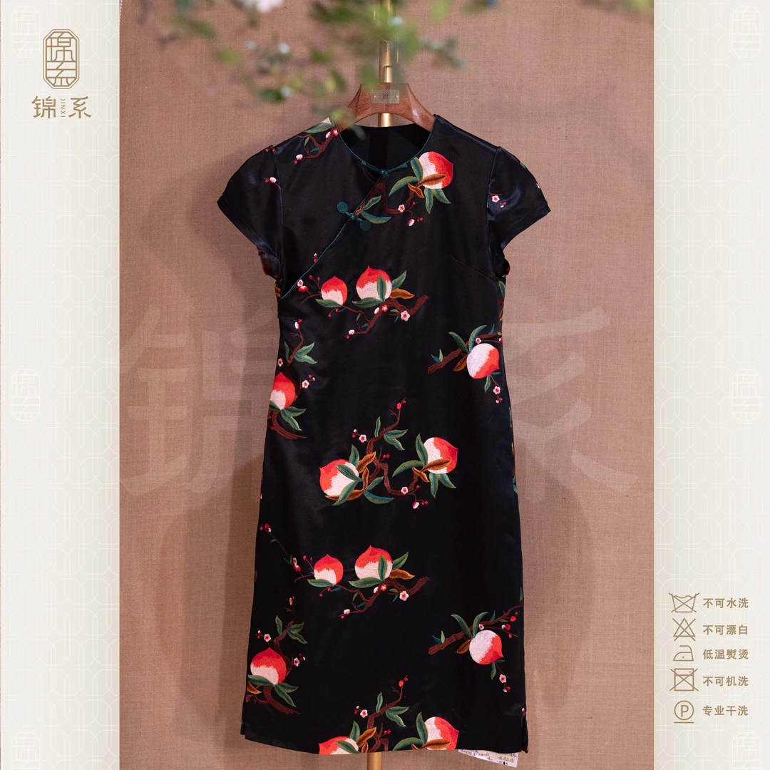 【锦系】丝毛缎新中式国风桑蚕丝绣花圆领斜襟短袖连衣裙L-382963