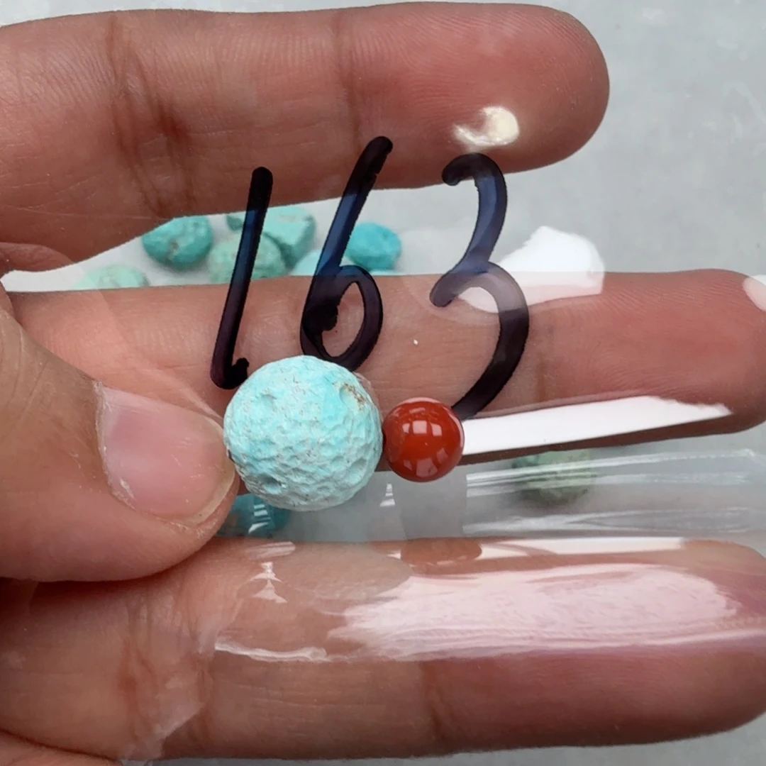 南红玛瑙未镶嵌珠宝奇石