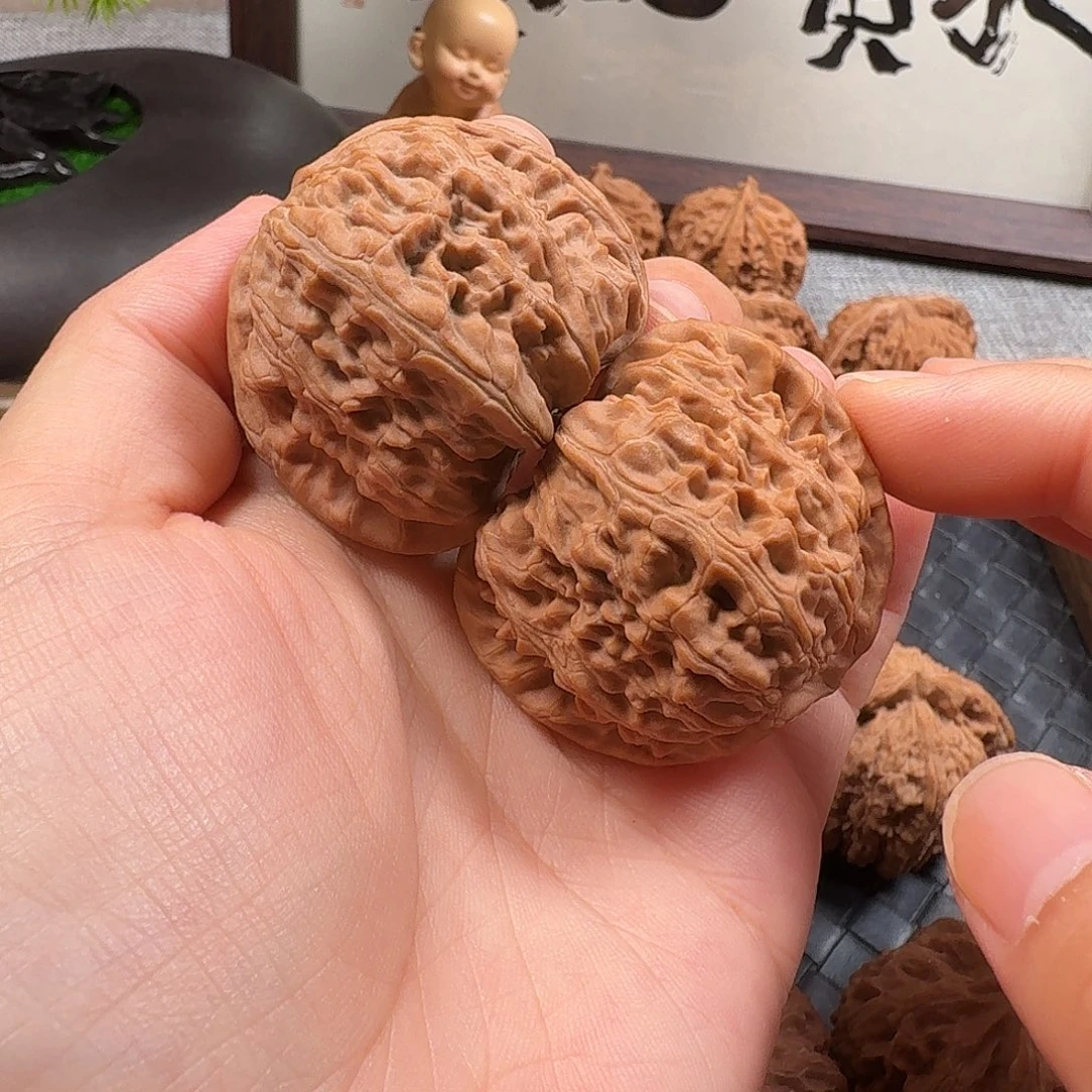 核桃全品新果白狮子43