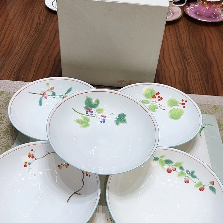 瓷片茶杯茶杯茶壶茶杯茶壶茶杯茶壶