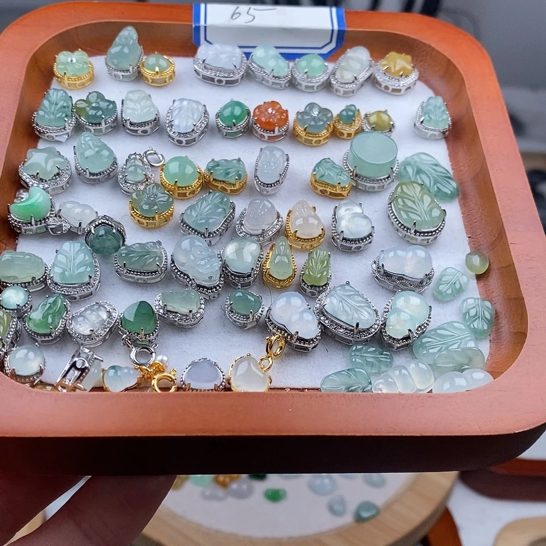 翡翠颈饰未镶嵌潘多啦1个