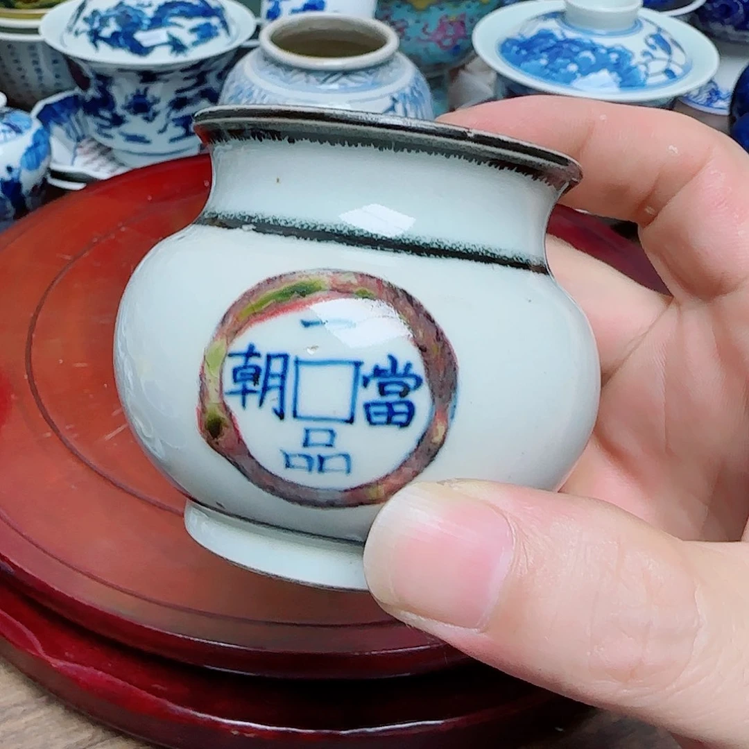摆件瓷器的工艺技术水平和