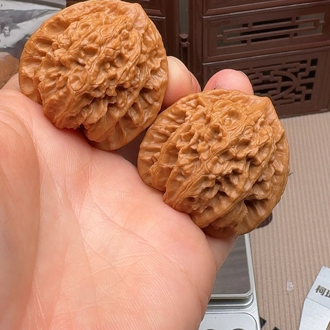 把件文玩核桃盘龙虎