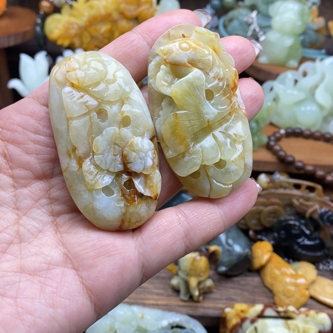 蛇纹石玉未镶嵌吊坠(不含链)微瑕