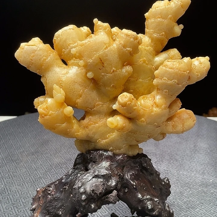 咪***者寿山石寿山石雕刻艺术品