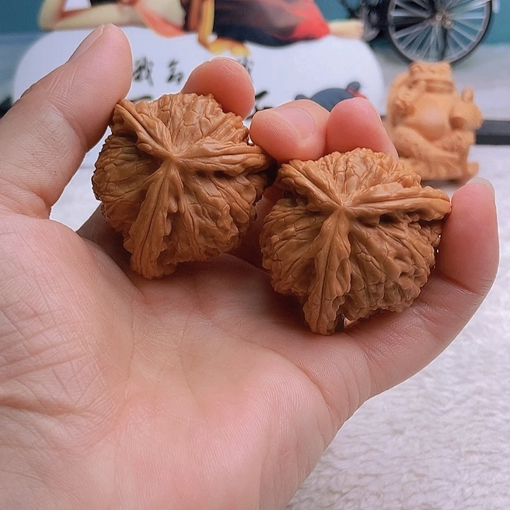 文玩核桃把件三*三棱