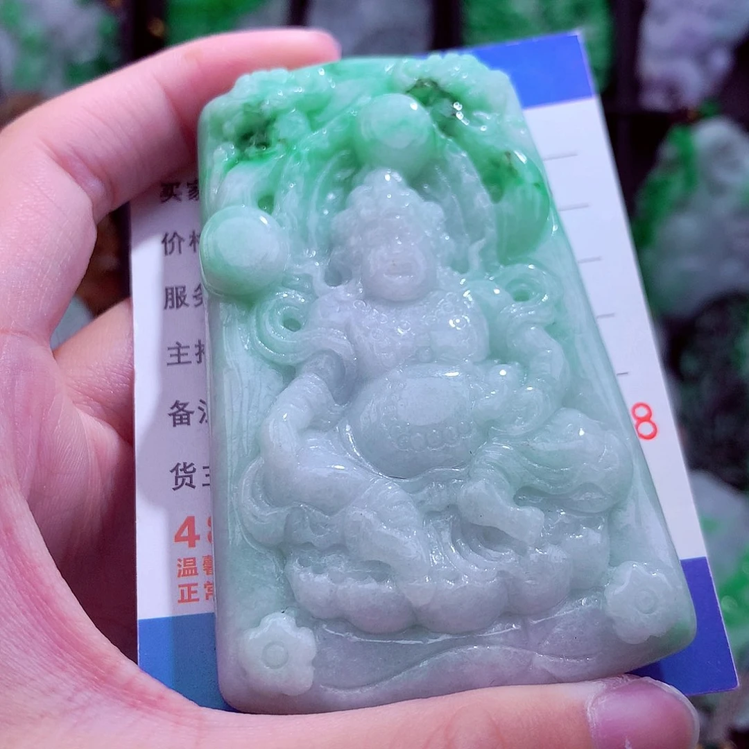 翡翠未镶嵌颈饰挂件