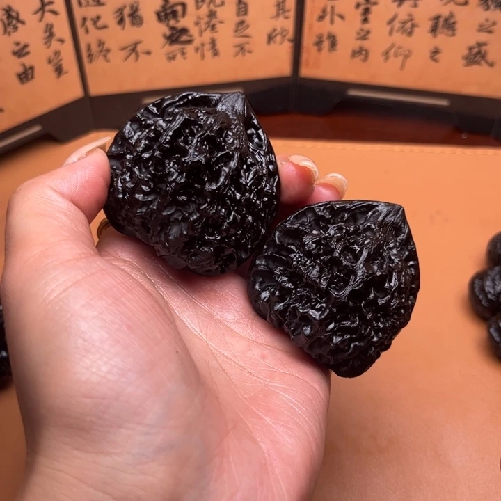 Y***。核桃文玩核桃手把件核桃官帽官帽