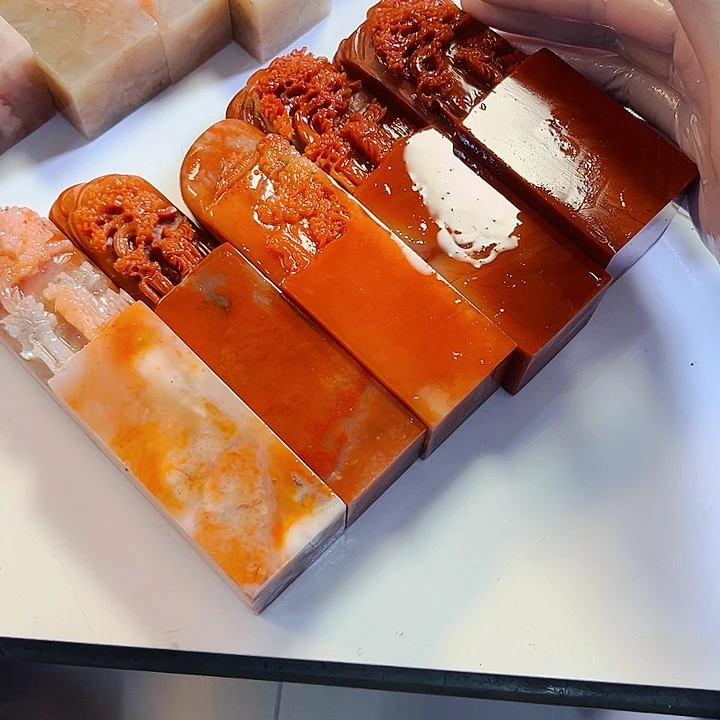寿山石印石闲***舞今天我也很