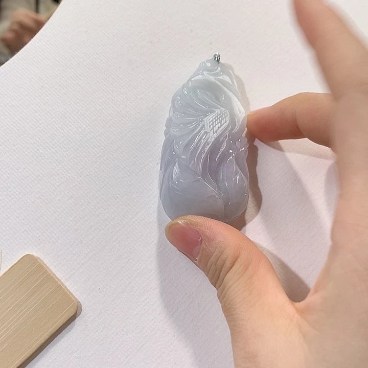 翡翠未镶嵌颈饰翡翠吊坠