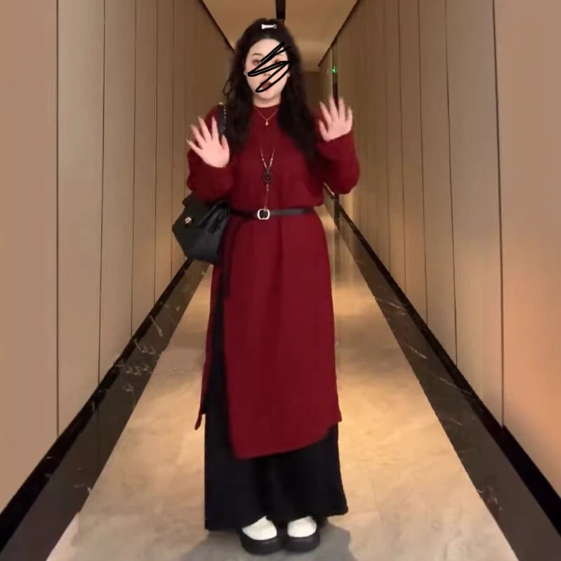 9317#大码女装高级感梨形身材气质新年款红色开叉➕裤裙两件套