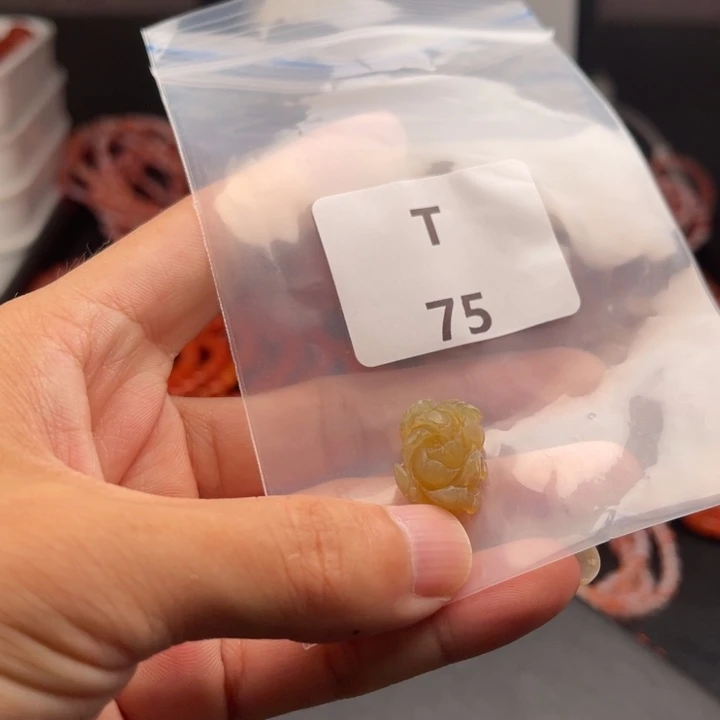未镶嵌南红玛瑙多样性发货吊坠南红玛瑙