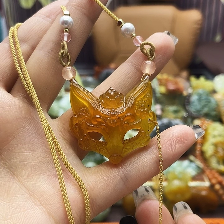 蛇纹石玉未镶嵌挂件