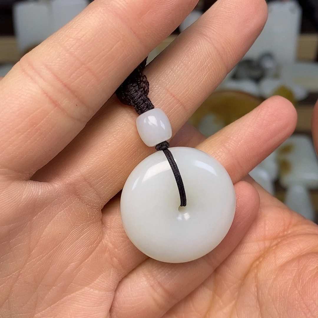 和田玉未镶嵌颈饰56