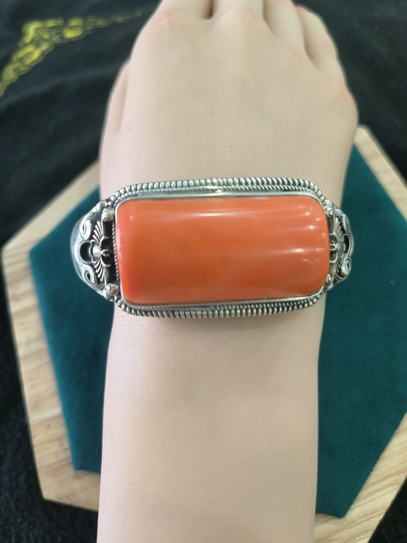 足银手镯 民族纯银真宝石手镯