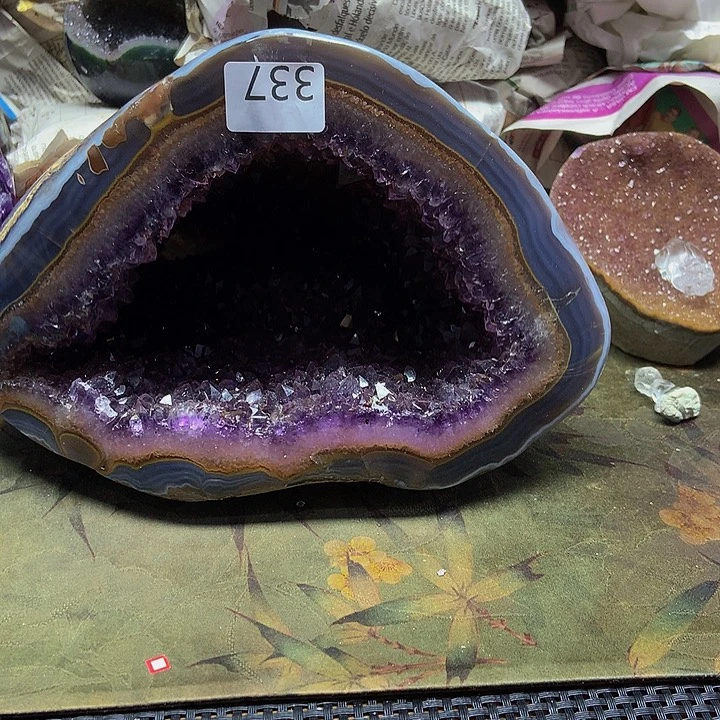 紫晶大型摆件（非配饰）未镶嵌