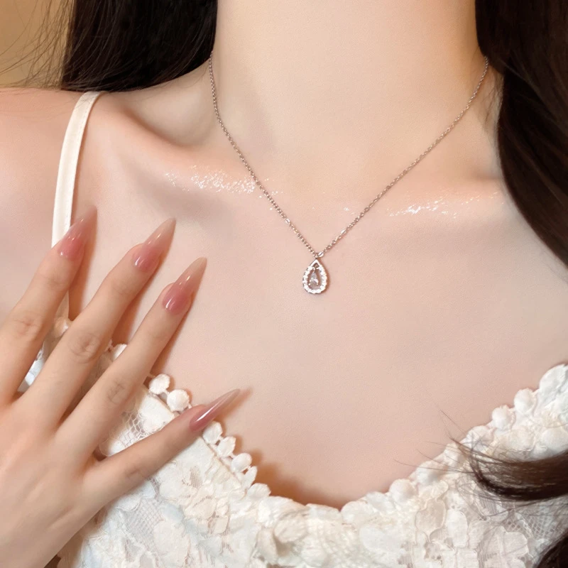 钛钢锆石项链 精致水滴锆石钛钢项链女简约时尚百搭胸链锁骨链