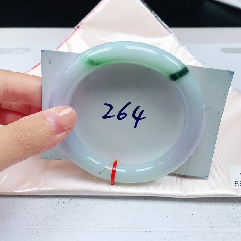 【闪购商品】翡翠手镯未镶嵌55.7圈