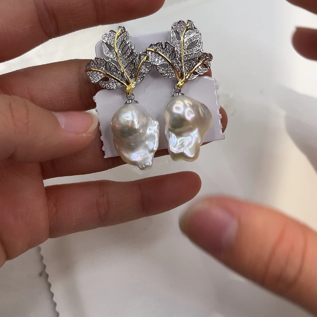 淡水珍珠耳饰合金
