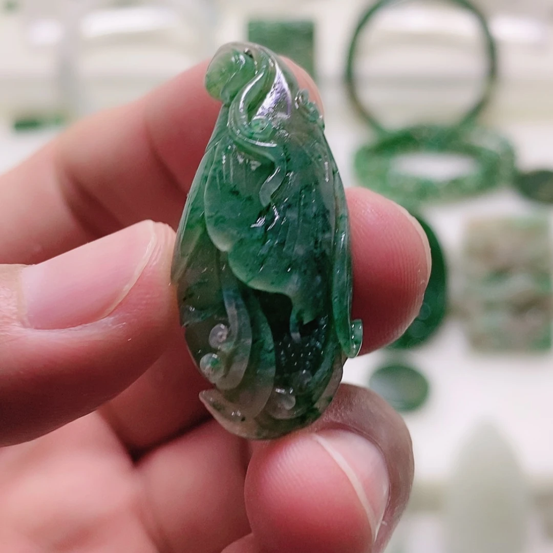 【闪购商品】独山玉未镶嵌挂件