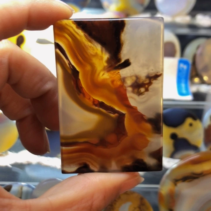 合金玛瑙/玉髓珠宝奇石69