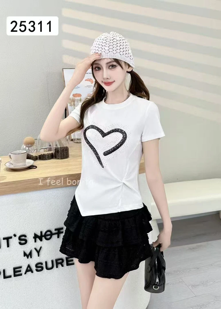 25311（爱心）扭结特色显瘦T恤
