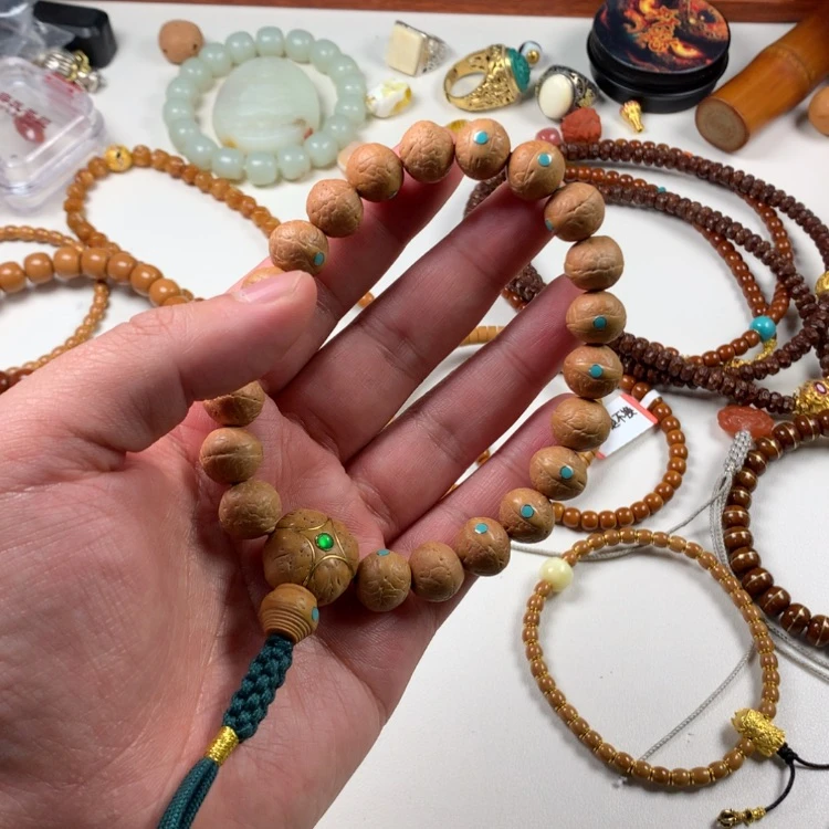 【闪购商品】凤眼菩提吊坠。。。。。。。。。。。。。